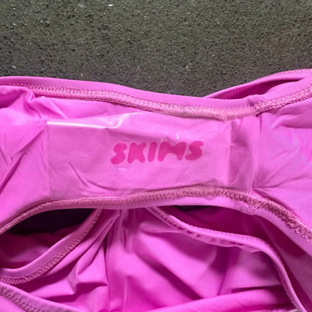 NWT SKIMS Recycled Swim Full Brief Bikini Bottom in Neon Orchid Pink Size Small
